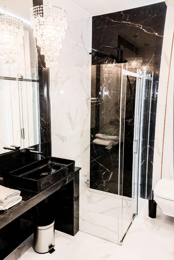 Hypnotize Apartment Glamour Конін Екстер'єр фото