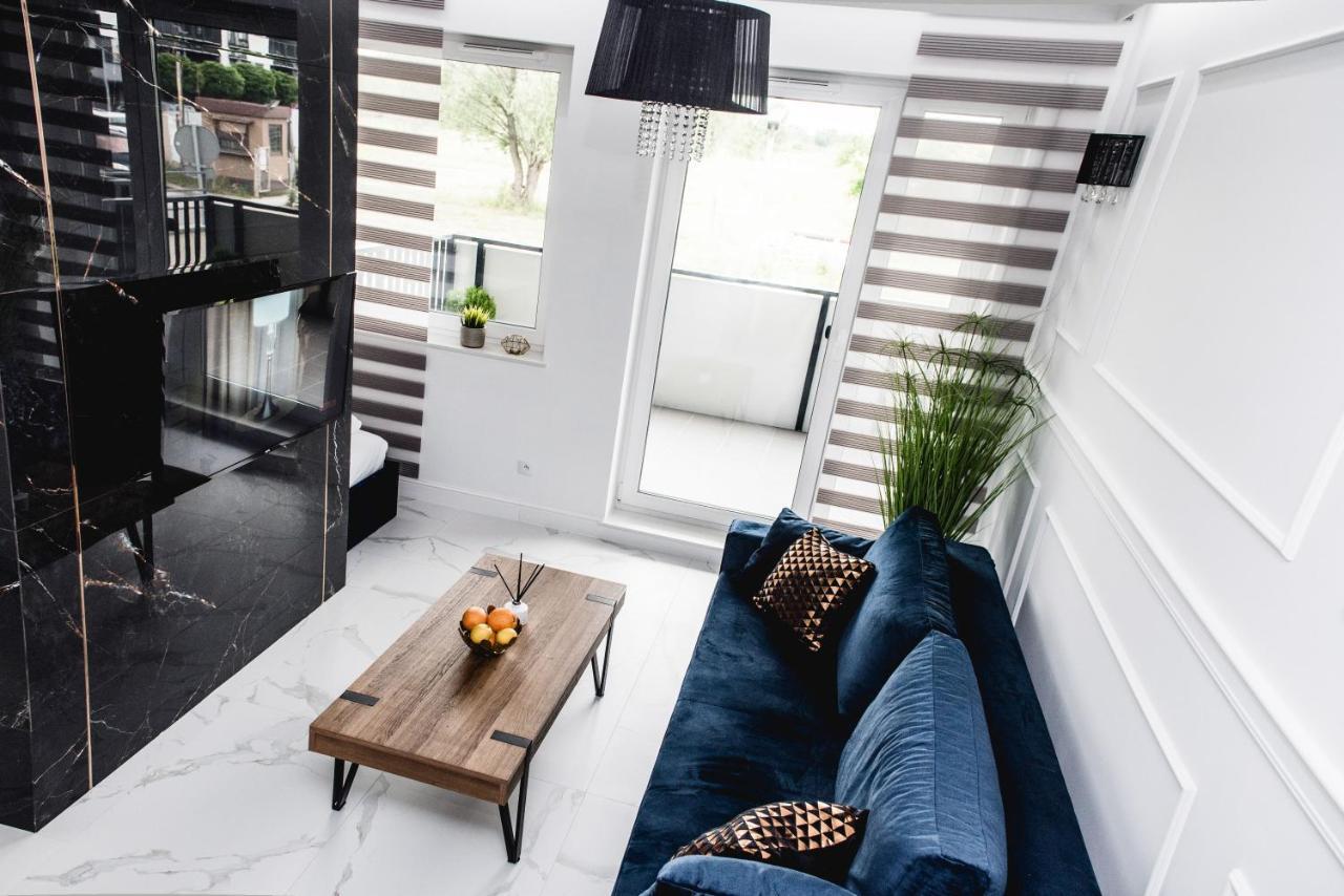 Hypnotize Apartment Glamour Конін Екстер'єр фото